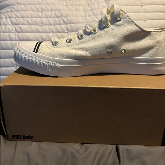 PRO KEDS ROYAL LO CANVAS MEN'S SNEAKERS 100 WHITE - Picture 2 of 4